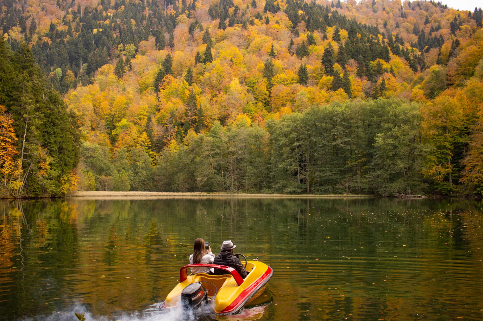 2-Day Dzama Valley Tour: Kintsvisi, Mzovreti, Sarkineti & Bateti Lake Jeep Tour - Image 1